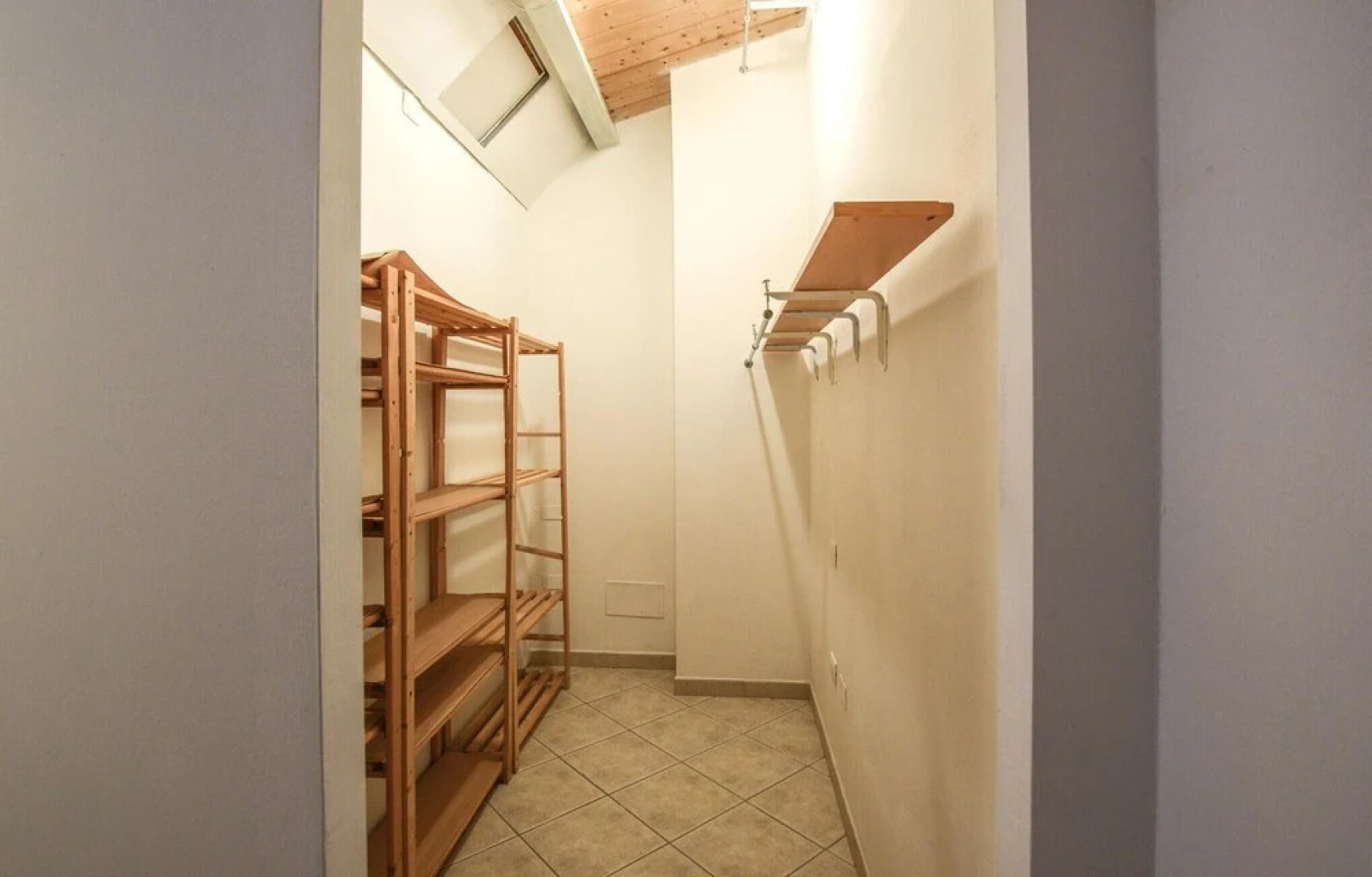 Beautiful Apartment in Cecina With 1 Bedrooms