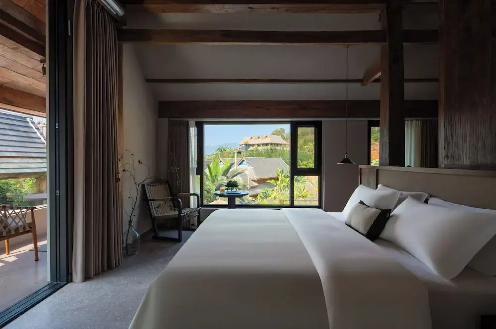 Xishuangbanna Jinghong Hidden in Nature