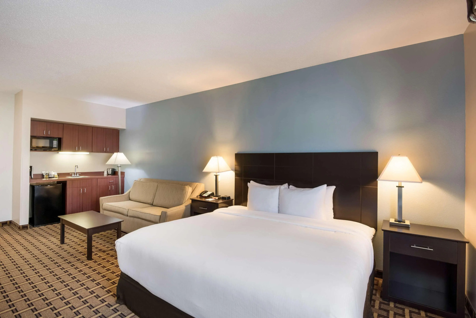 SureStay Plus Hotel by Best Western Coralville Iowa City