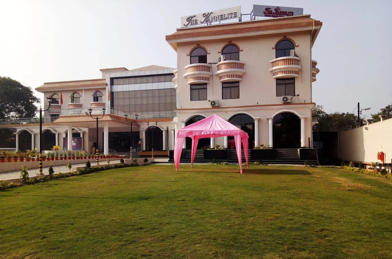 The Kannelite Hotel Sakchi JTDC