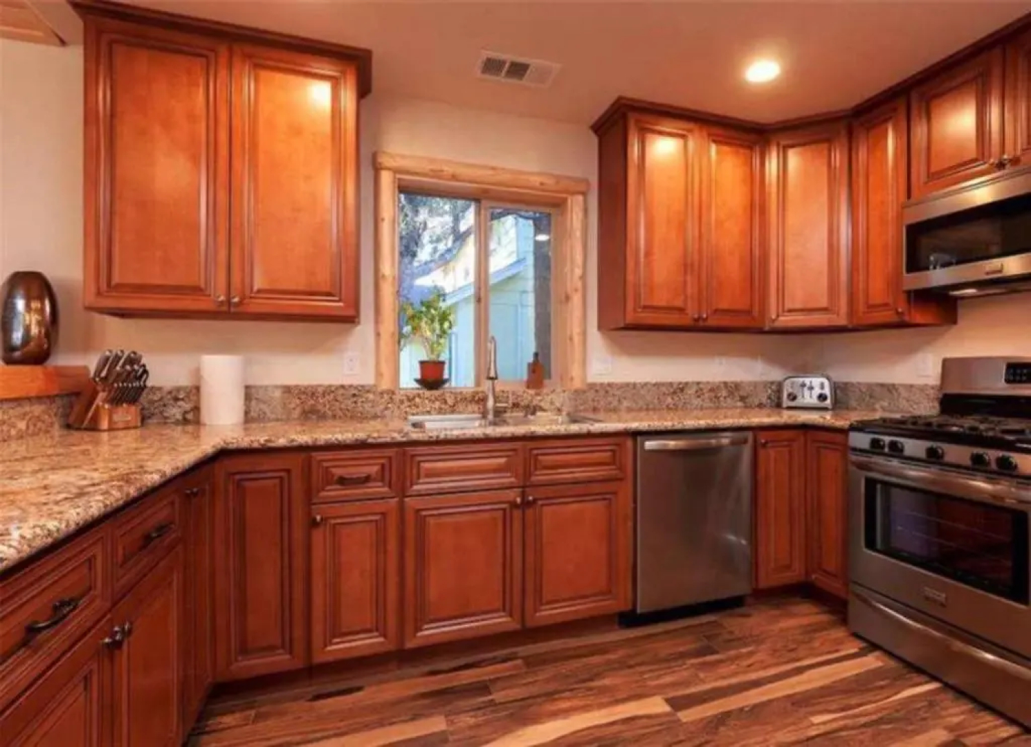 Mountain Air by AvantStay Stunning Log Cabin in Big Bear w Pool Table