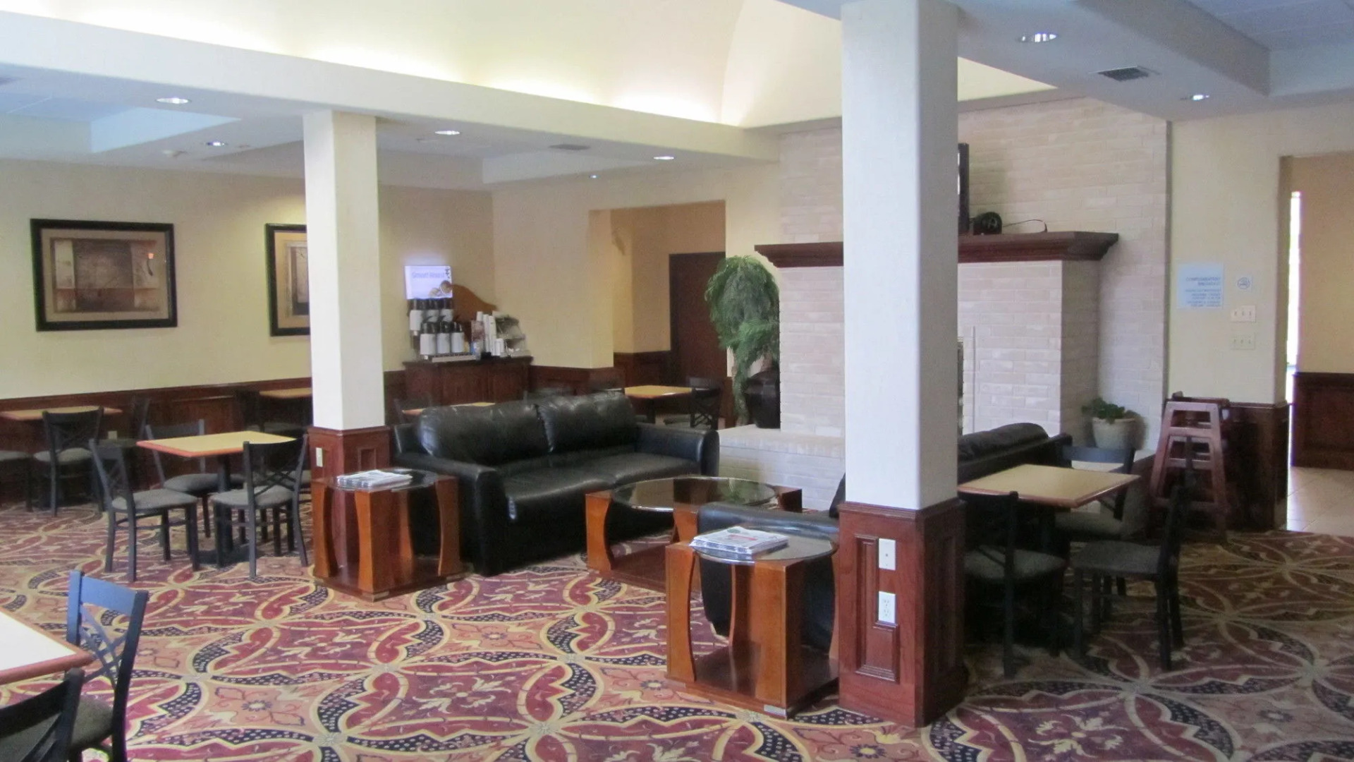 Holiday Inn Express Hotel & Suites Weslaco by IHG