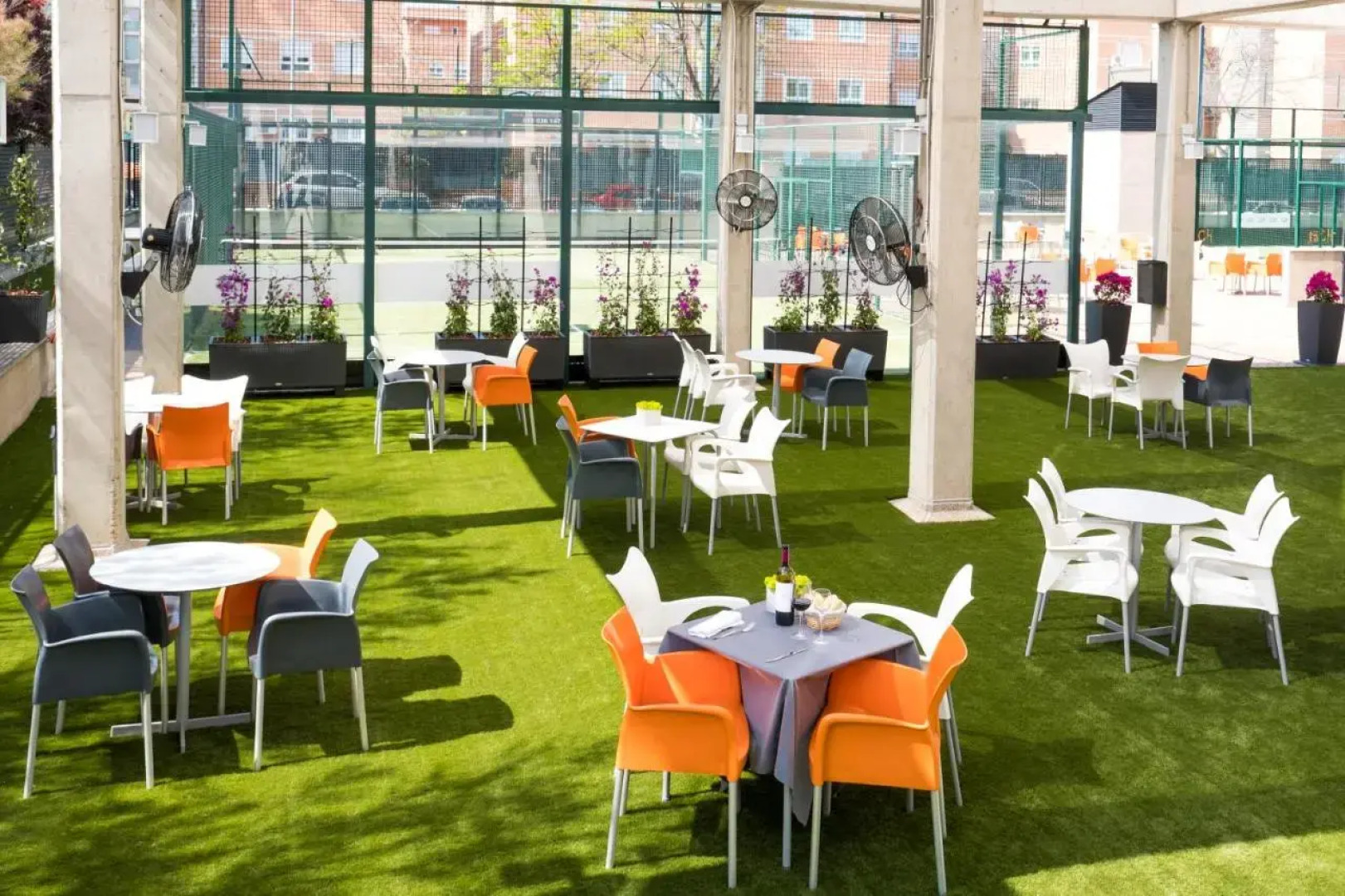 Hotel Tach Madrid Airport