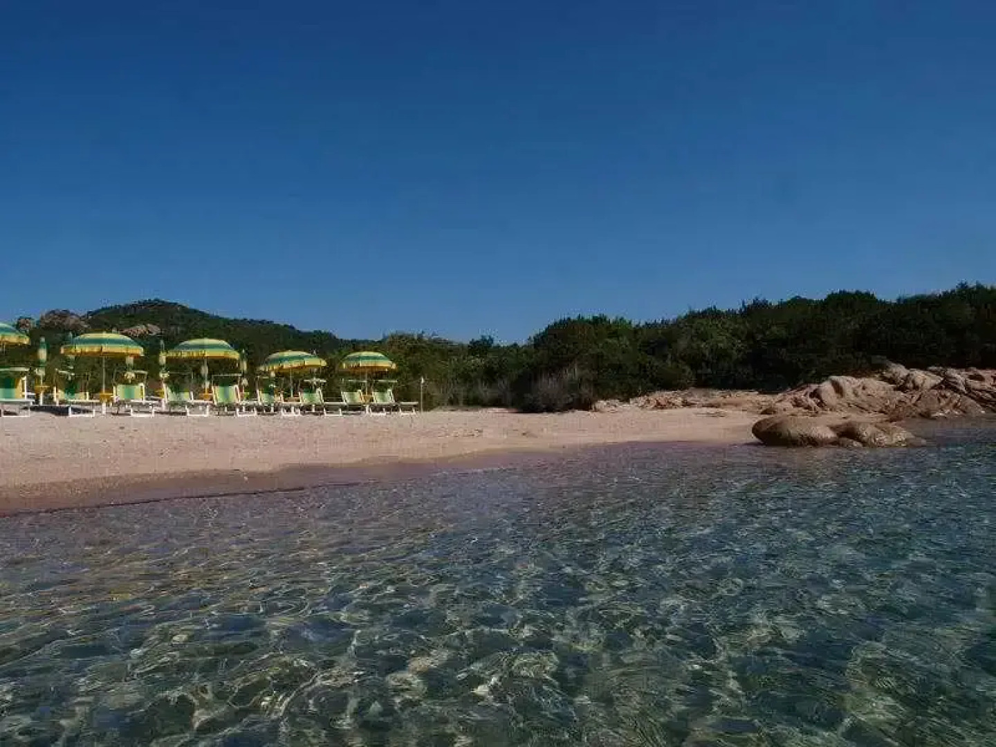 Jaspe Hotel, Manor Living