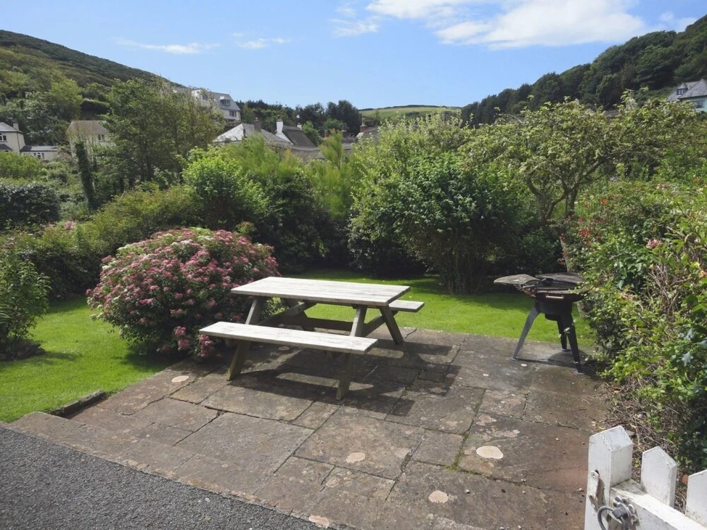 4 Coastguards Cottage