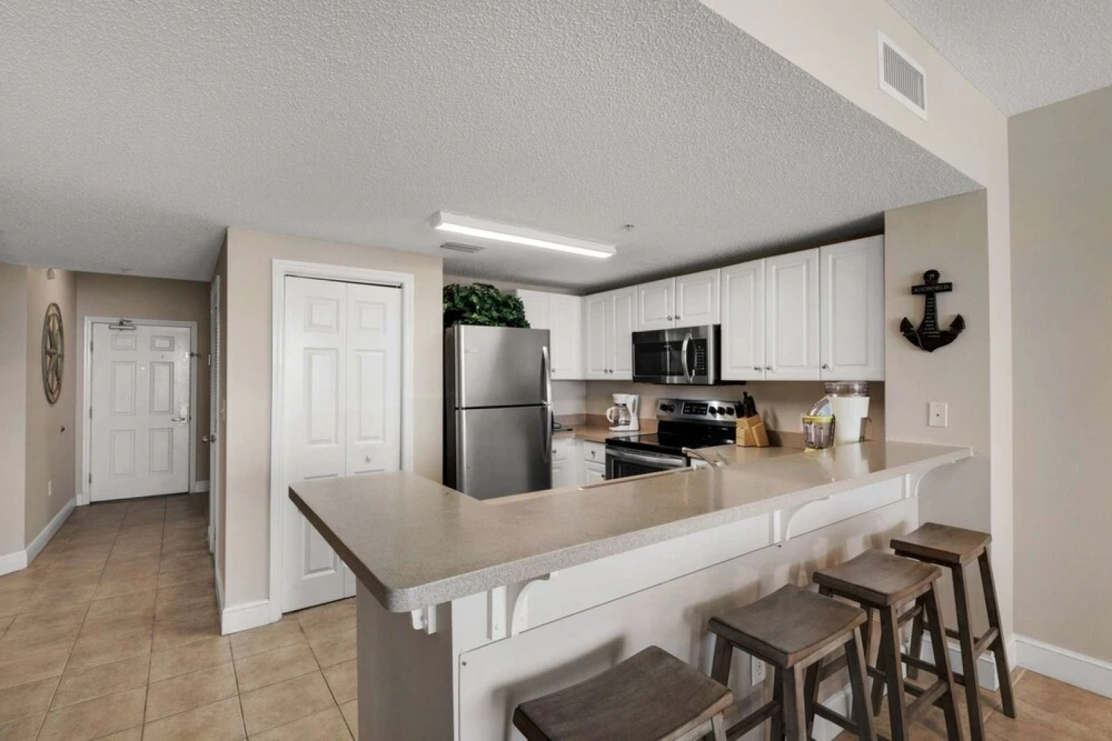 604 Majestic Beach Tower I