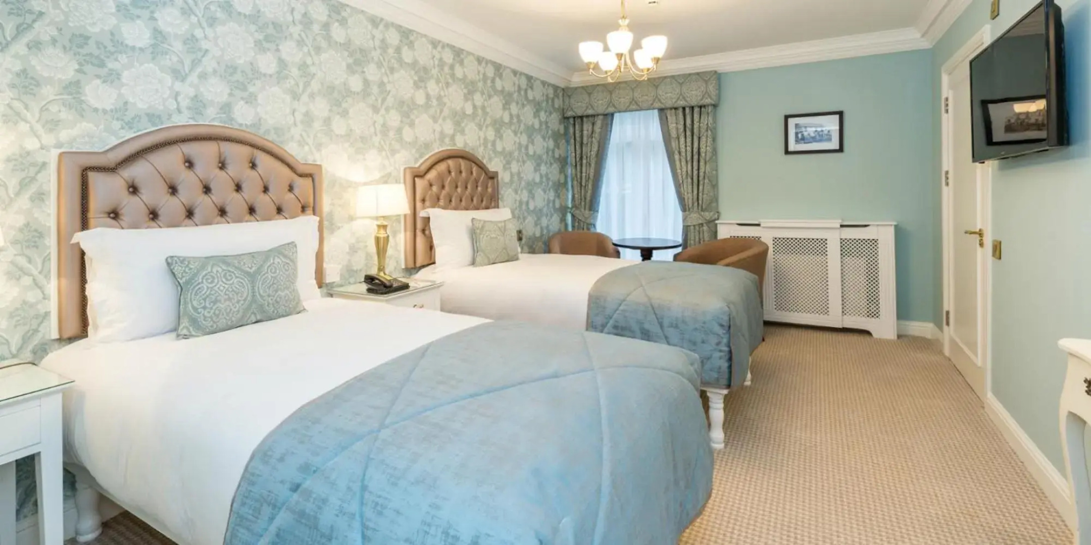 Stauntons on the Green