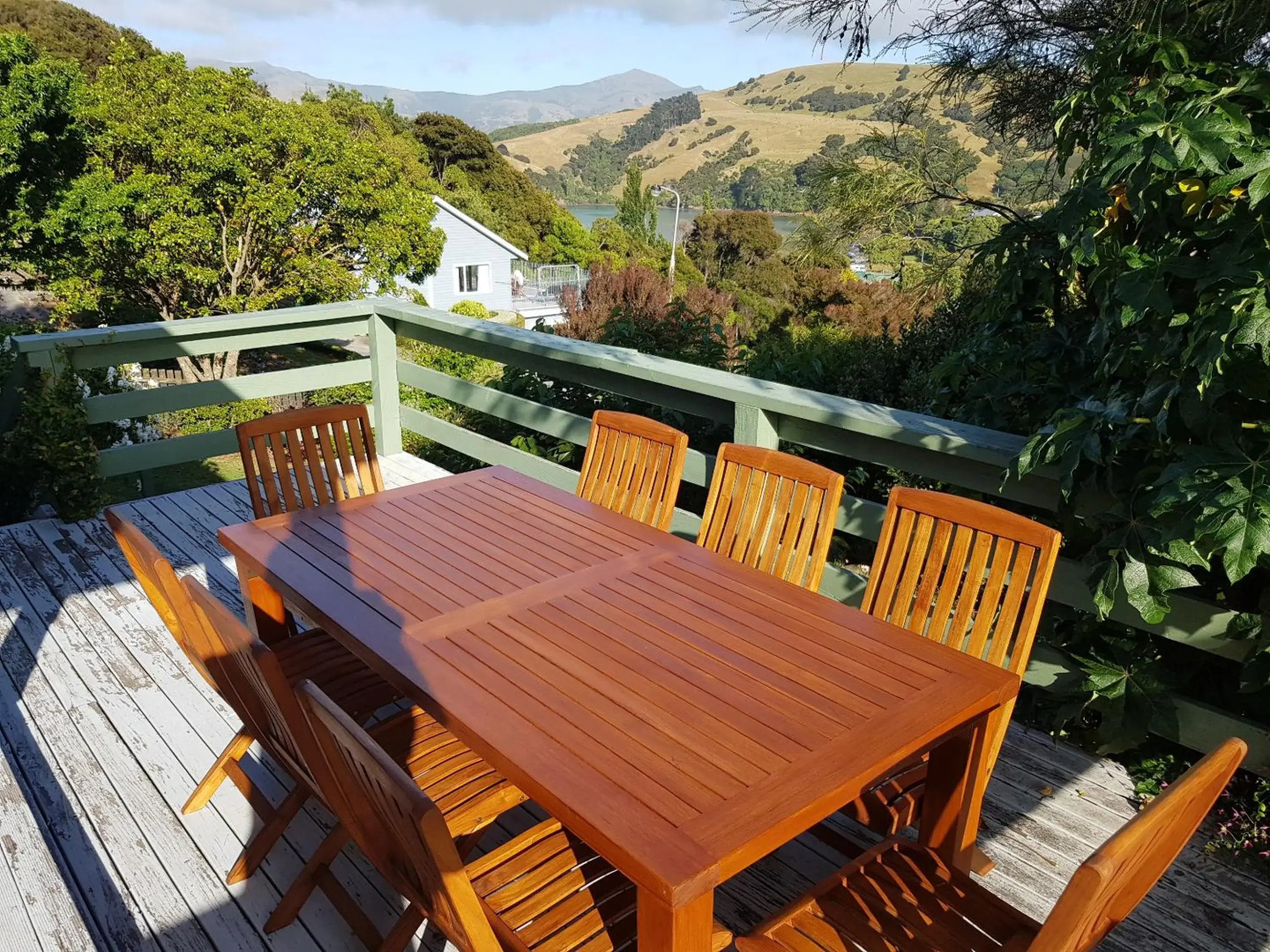 Libeau Lane Views - Akaroa Holiday Home