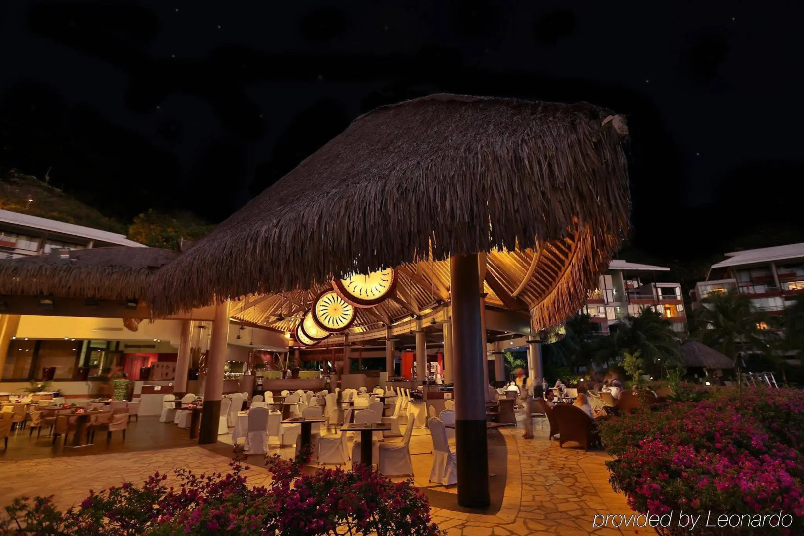 Le Tahiti by Pearl Resorts