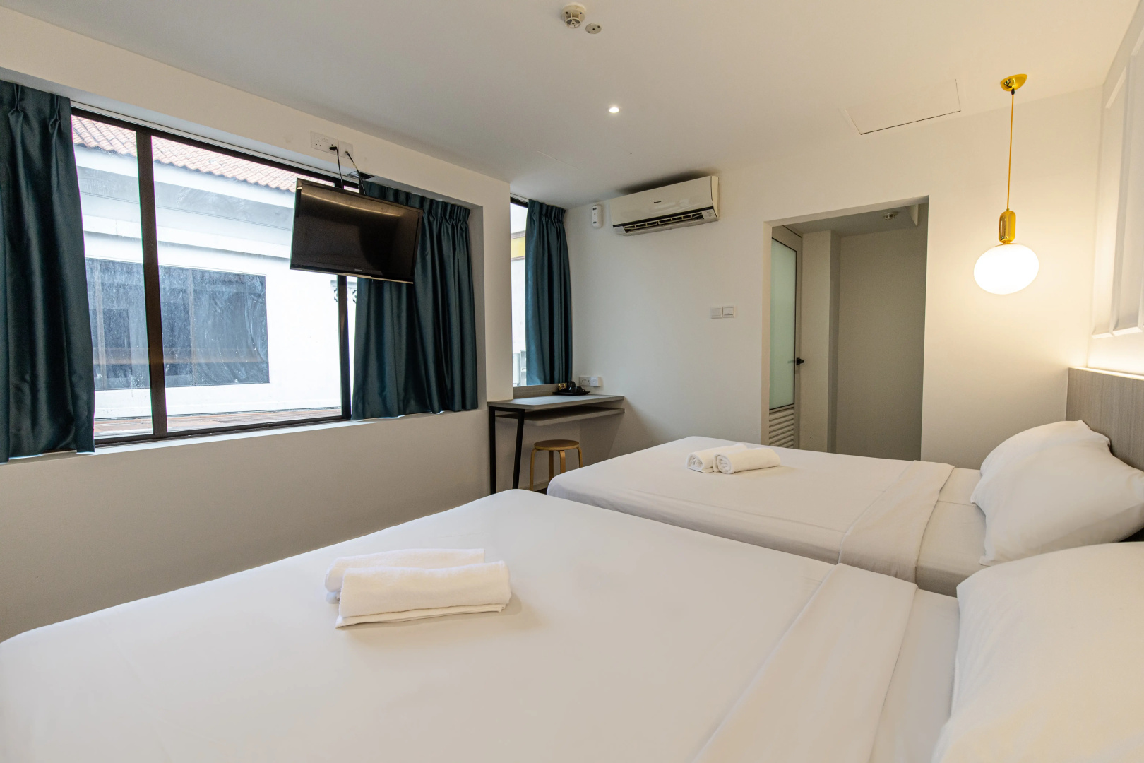 Philip Hotel