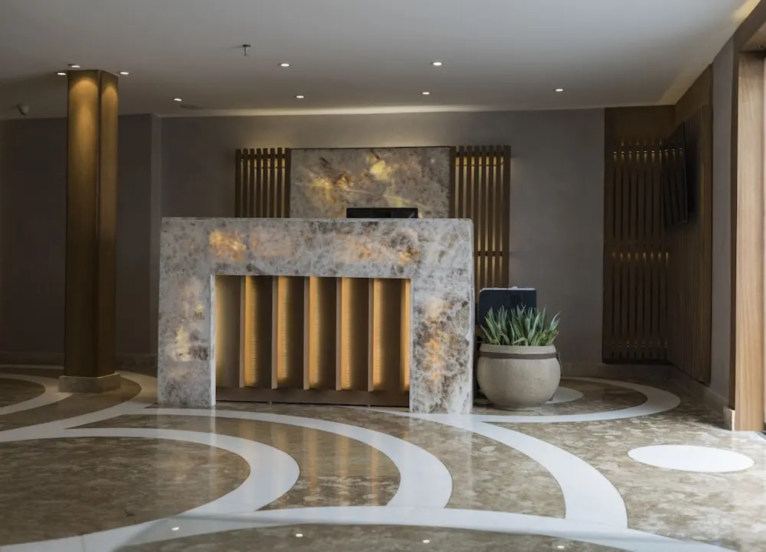 SUNRISE Semiramis II Cruise