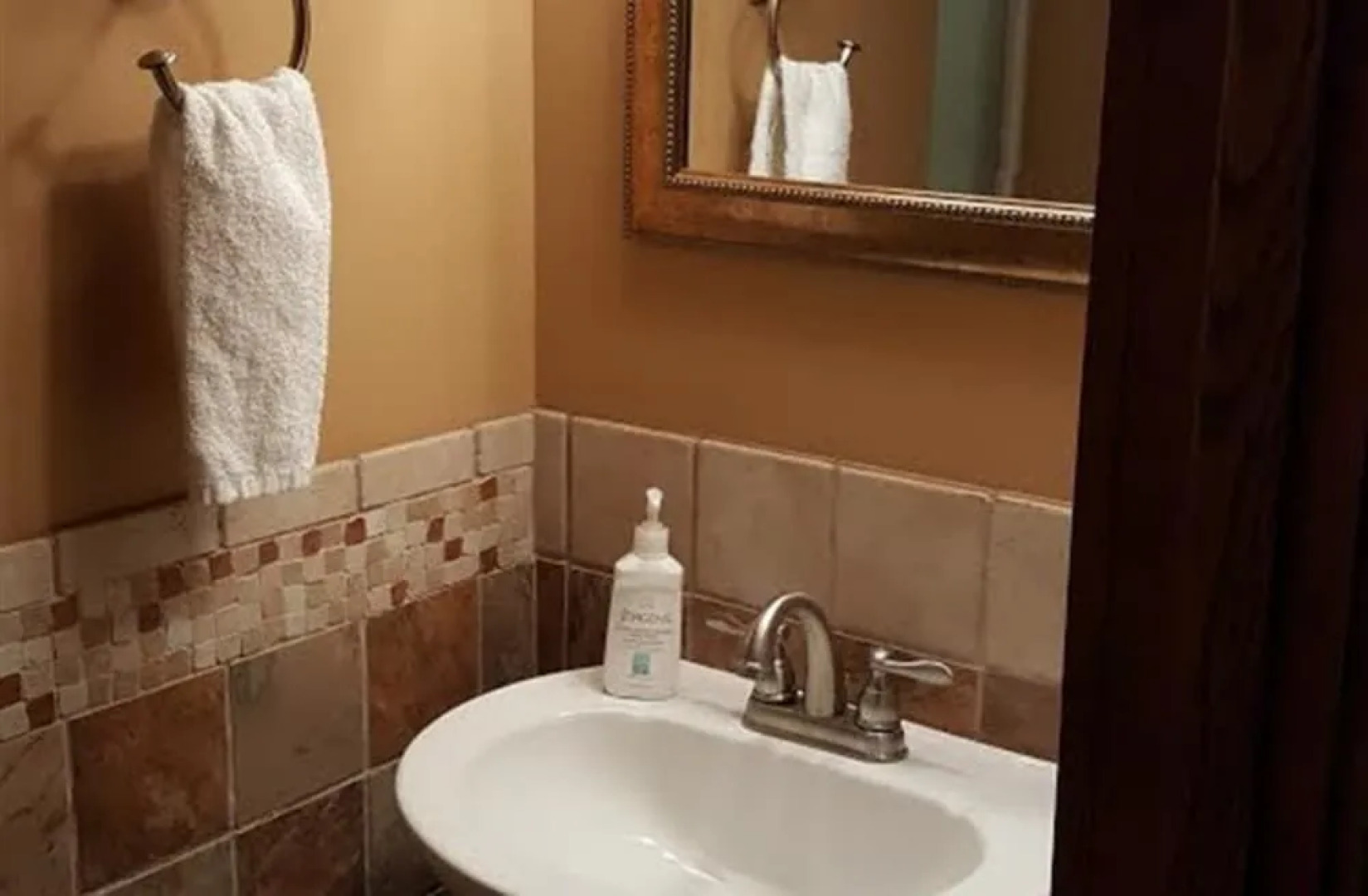 1922 Starkey House Bed & Breakfast Inn