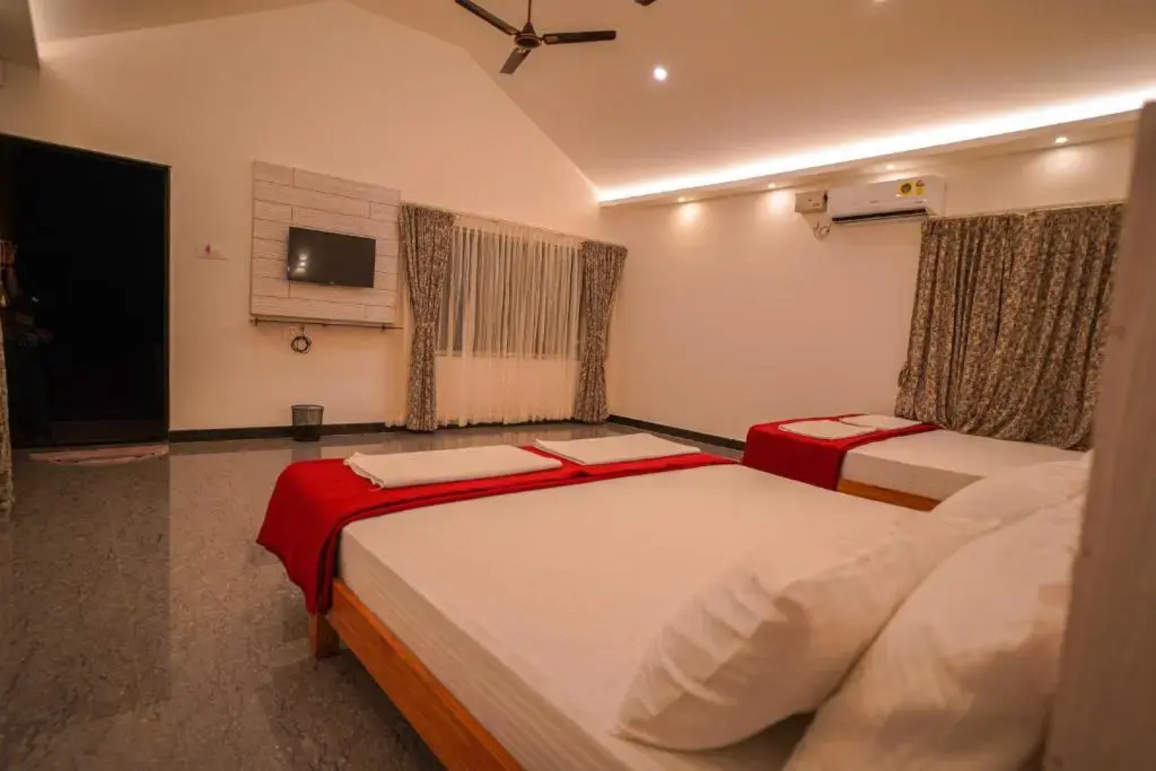 Kings Resort Dandeli