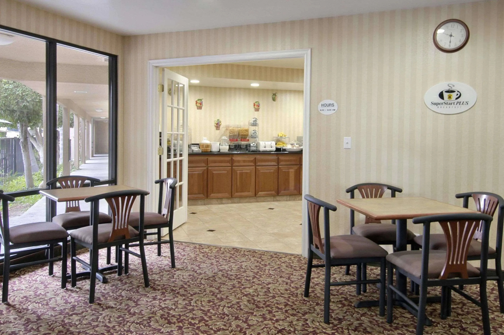 Travelodge by Wyndham Commerce Los Angeles Area