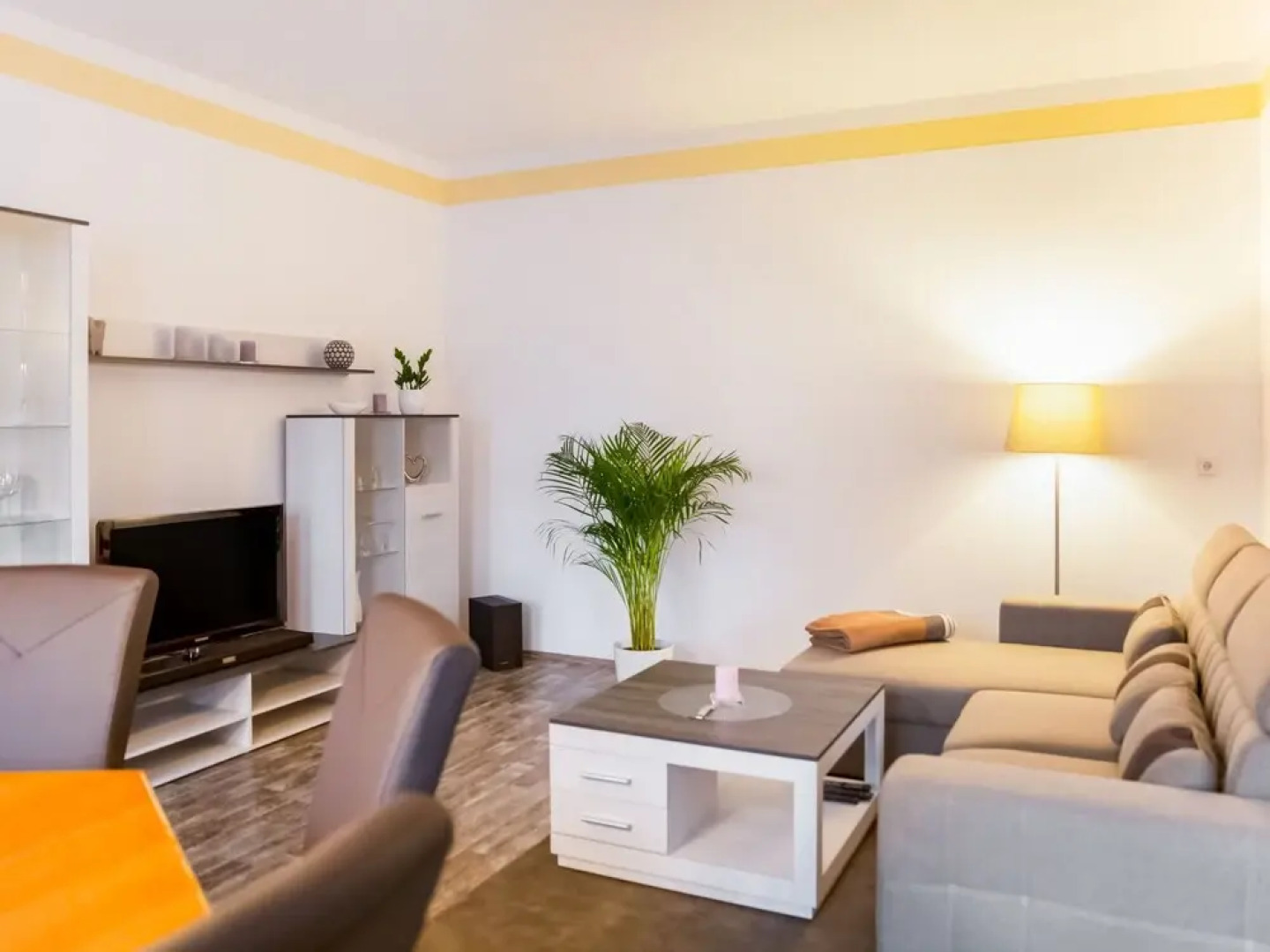 Simplistic Apartment in Neukieritzsch With Garden