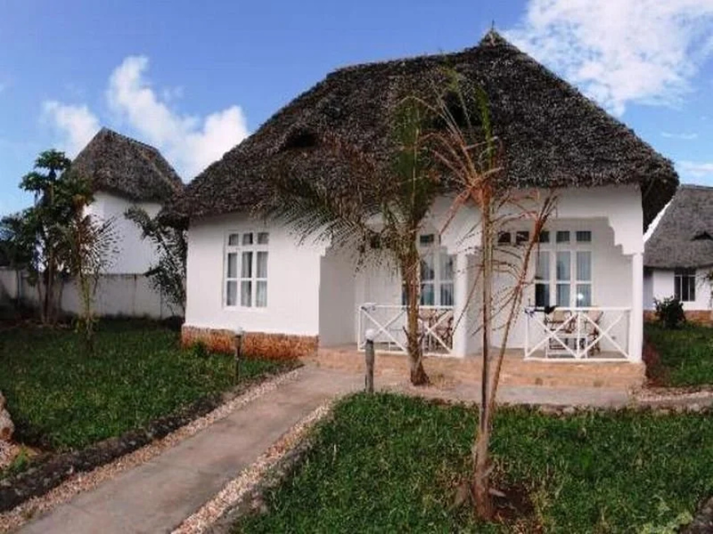 Nungwi Lodge Ora Resort