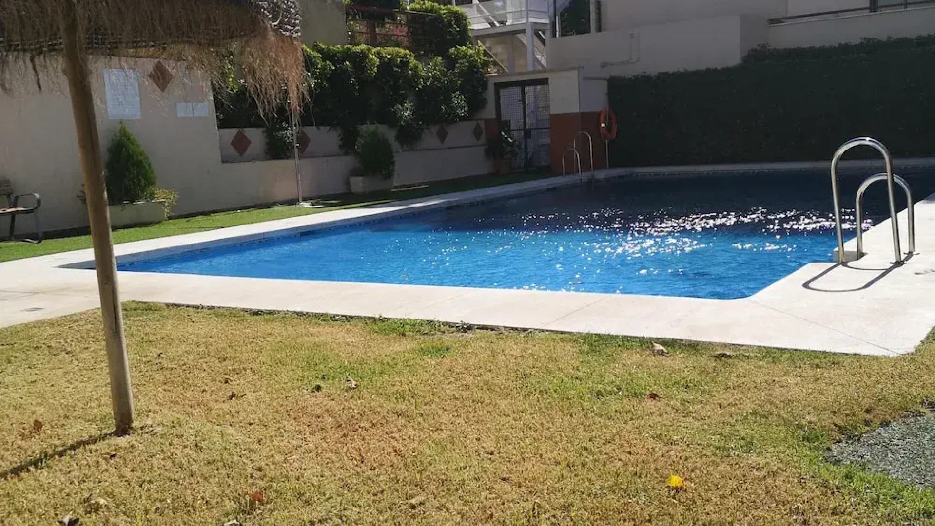Golf Fields Apt, Seaview, Pool, Free Parking