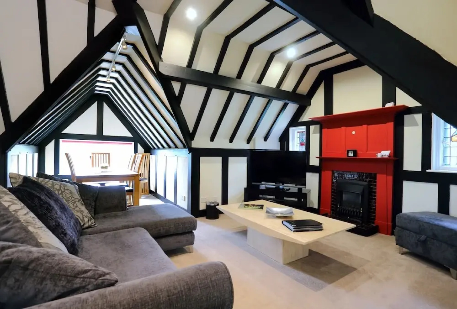 Arden House - Turret Penthouse