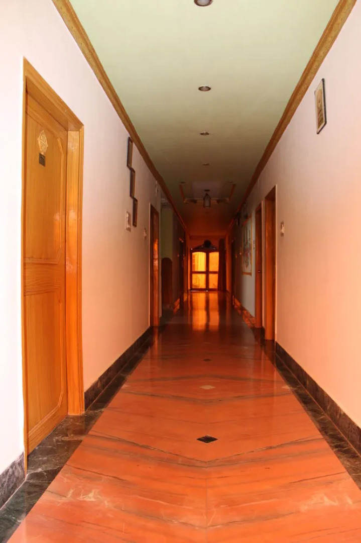 Hotel R.K international