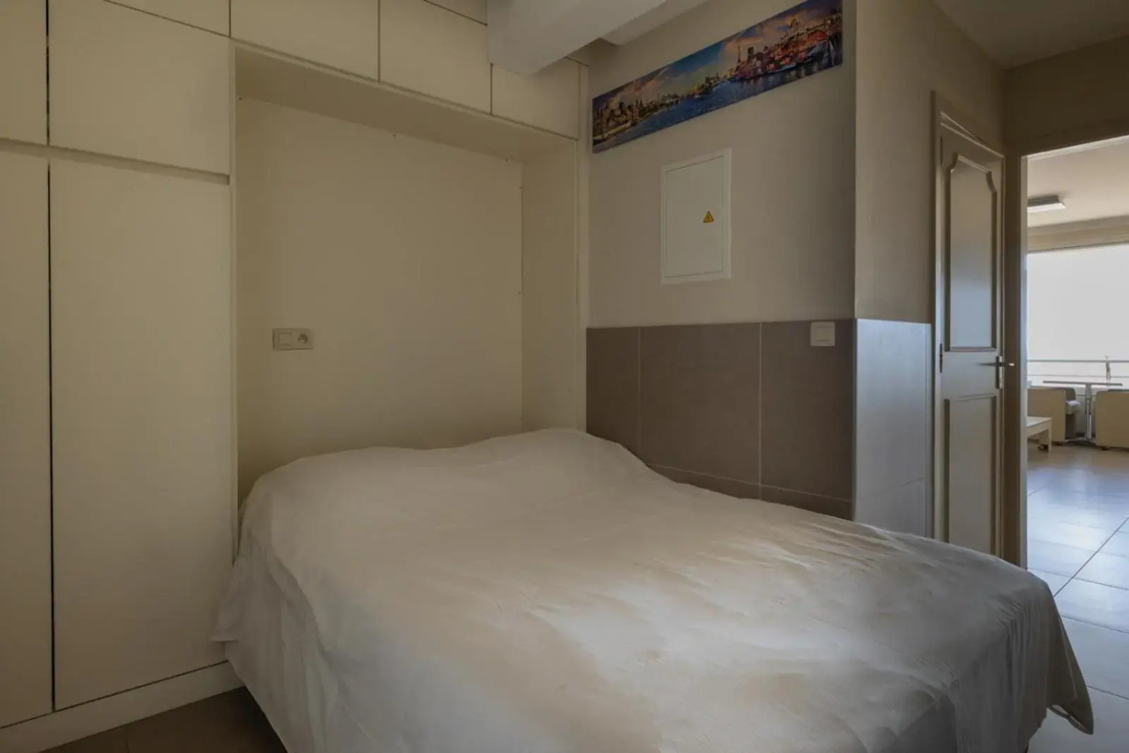 SEAVIEW Studio 6p - OOSTENDE - Type London - renovated and very nice studio with sleeping corner, direct seaview and at the beachfront