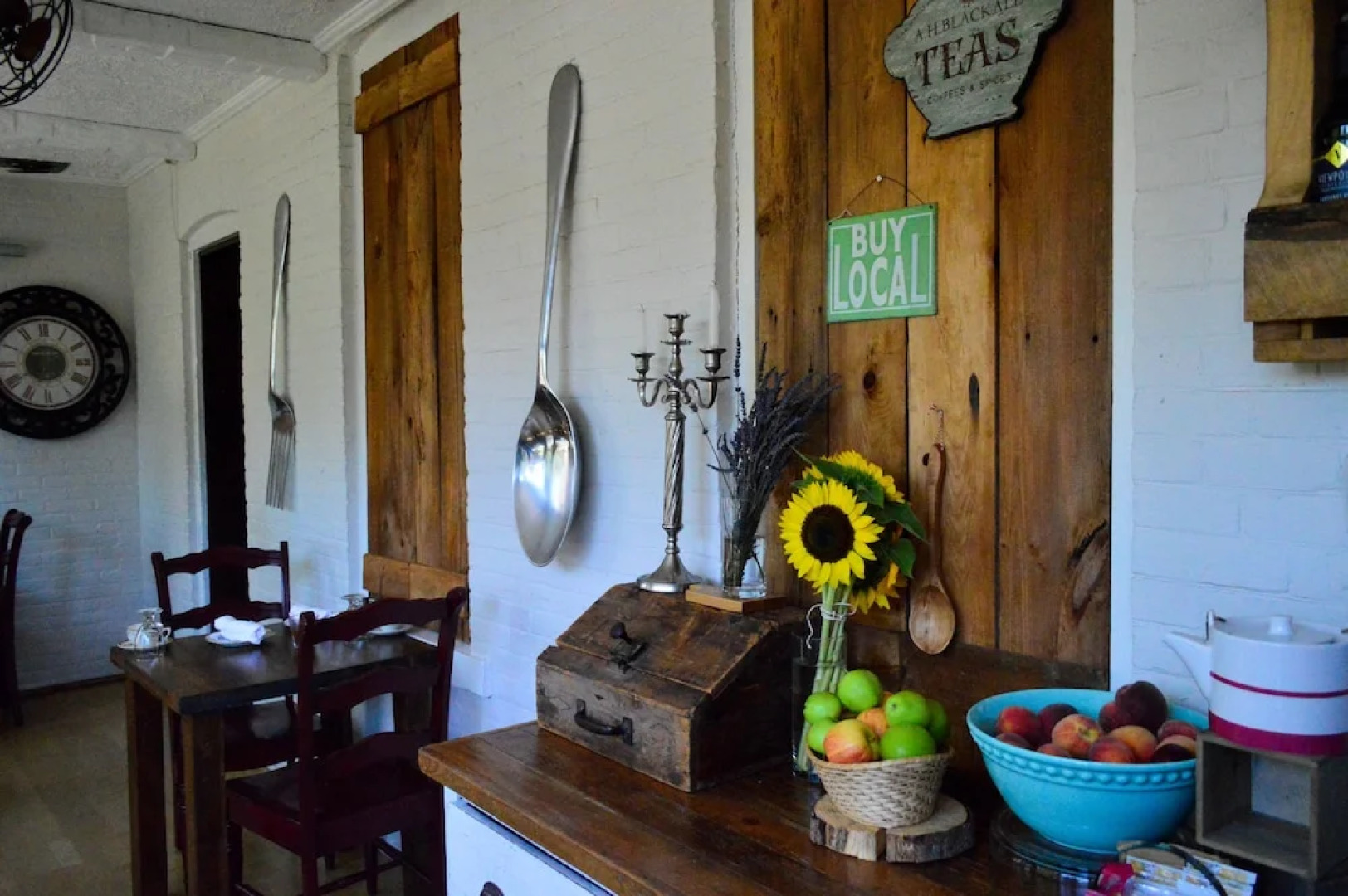 Iron Kettle Bed and Breakfast