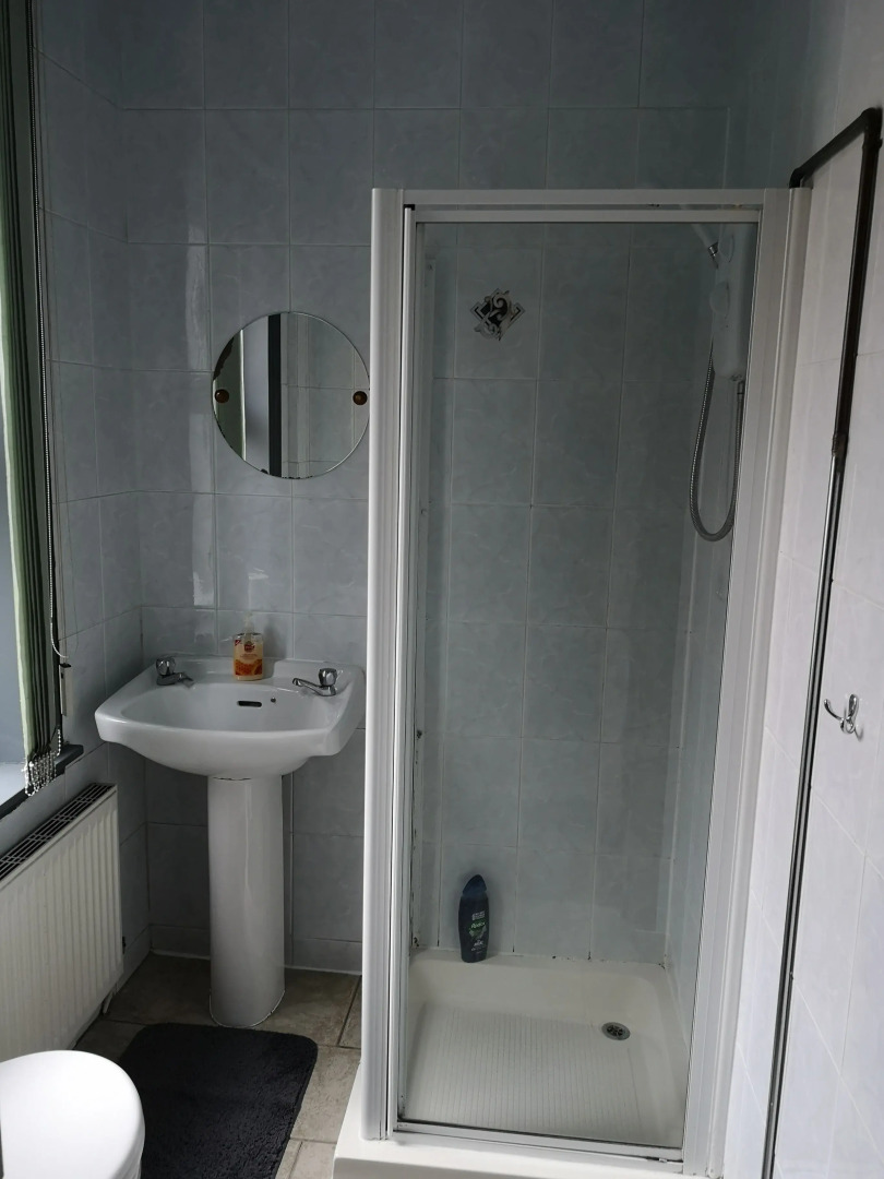 Chimneys Guest House