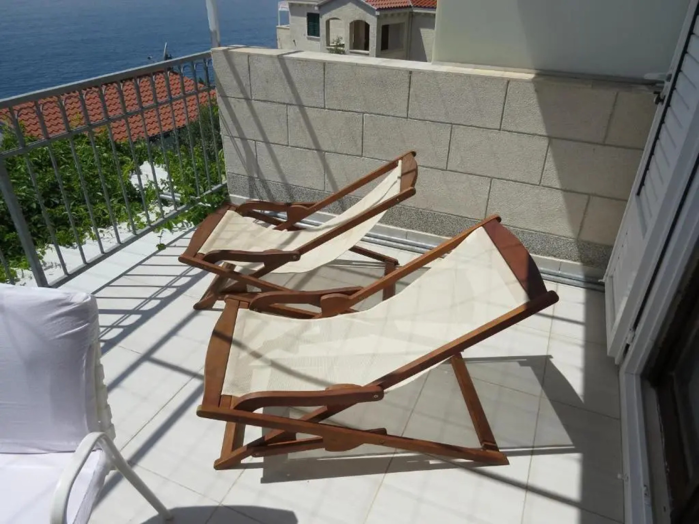 Apartments Lovrić - 30 meters to the beach