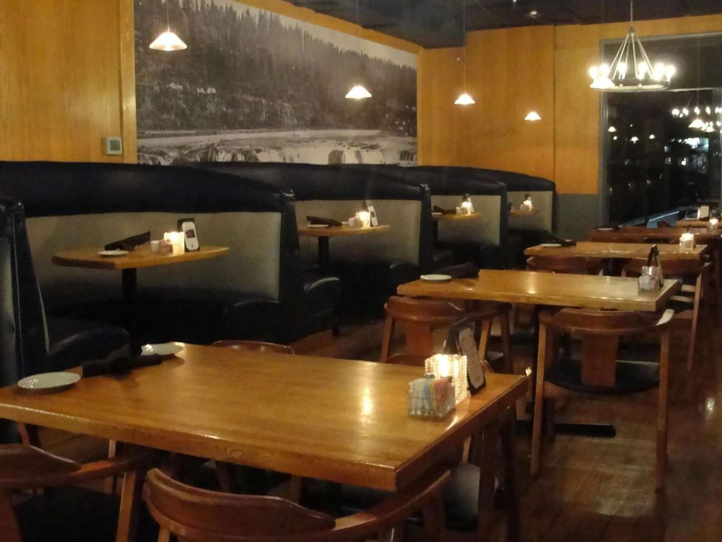 Best Western Plus Rivershore Hotel