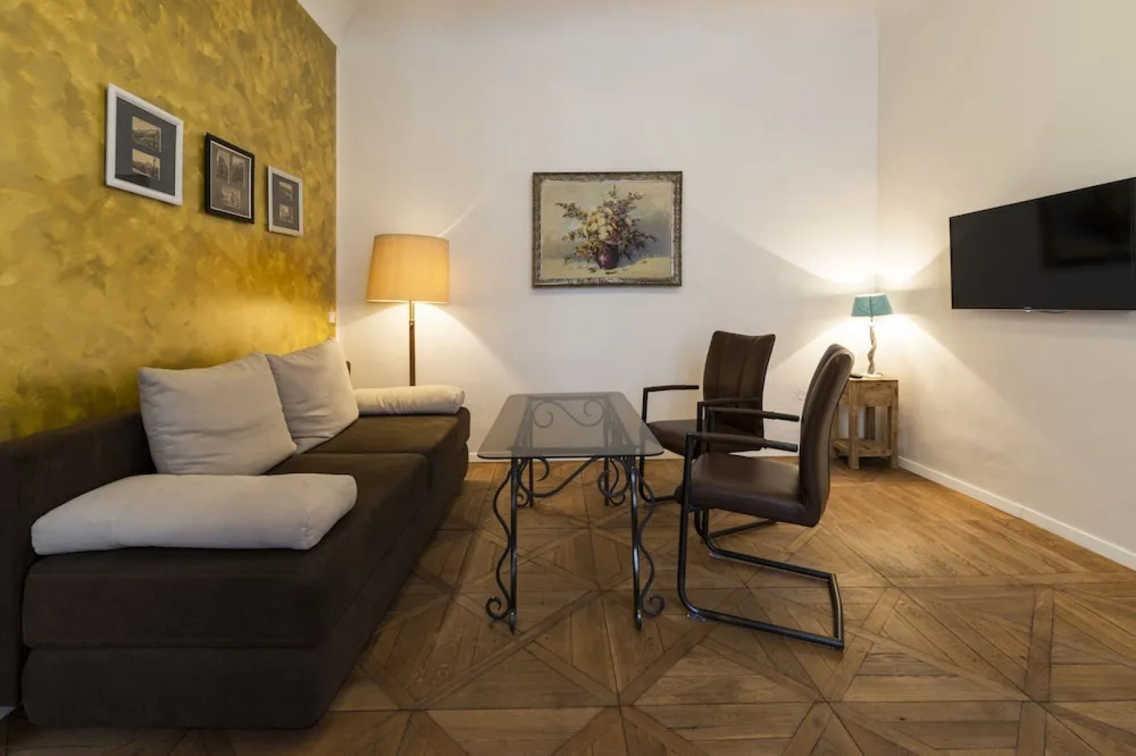 Hotel U Zlateho Jelena