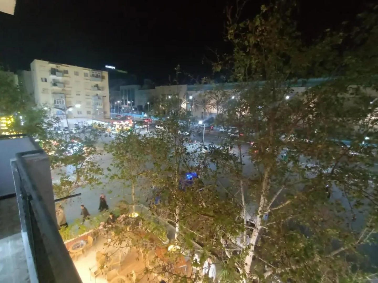 Akid Lotfi En Face Hôtel Méridienne Oran