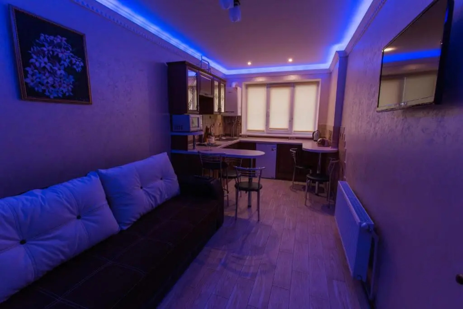 Modern Apartment on Akademika Sakharova 27a