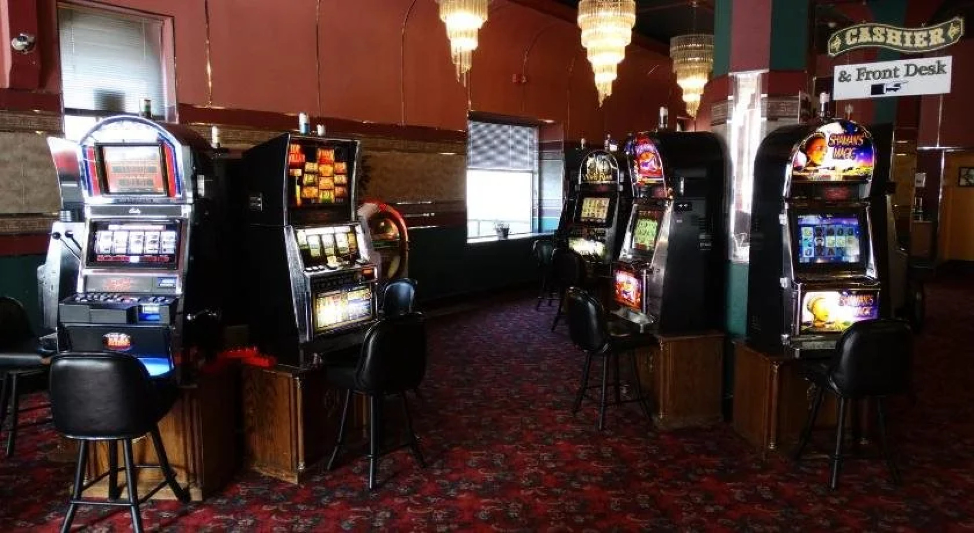 Historic Iron Horse Inn