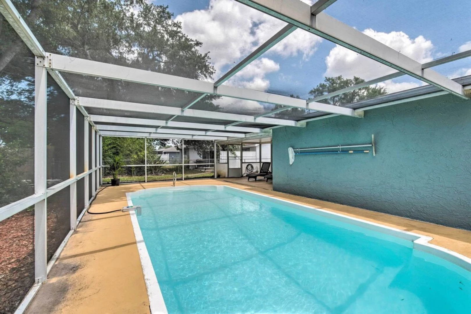 Relaxing Port Richey Getaway w/ Lanai & Pool!