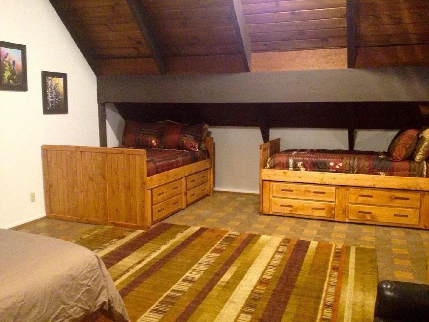 Yosemite Creekside Birdhouse