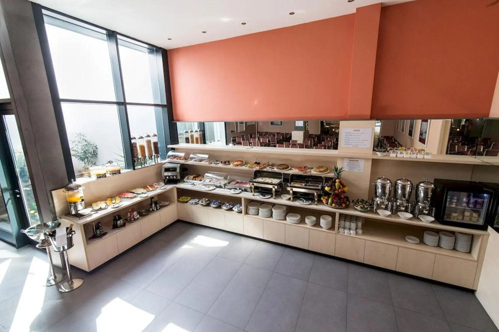 Petit Palace Trencadis