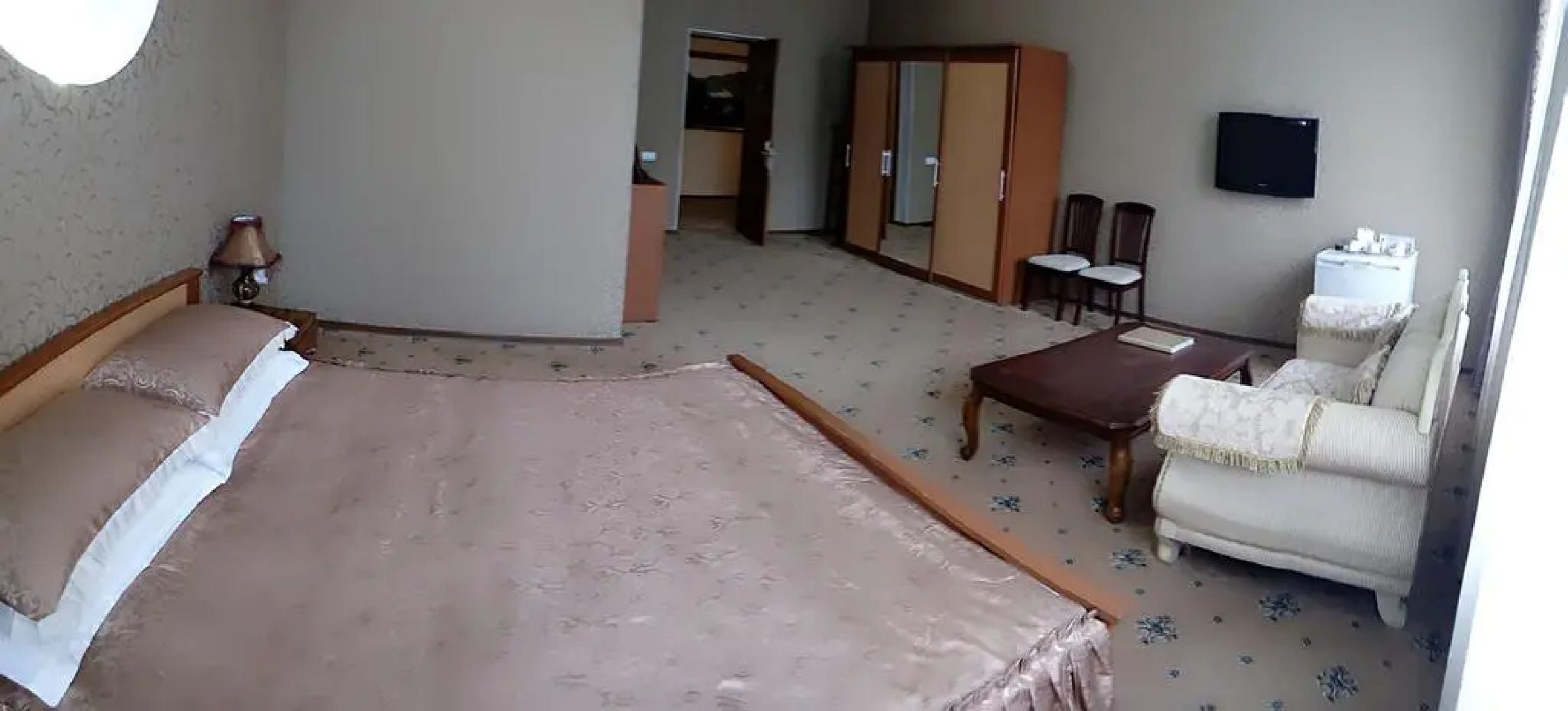 Айдана Плаза