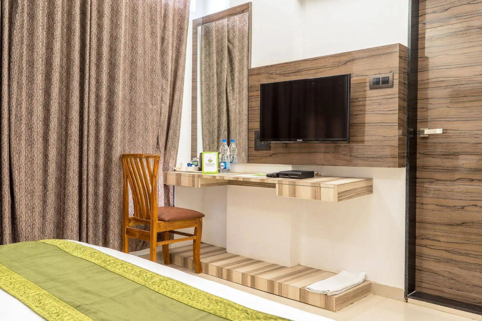 Treebo Trend Hotel Shiva's
