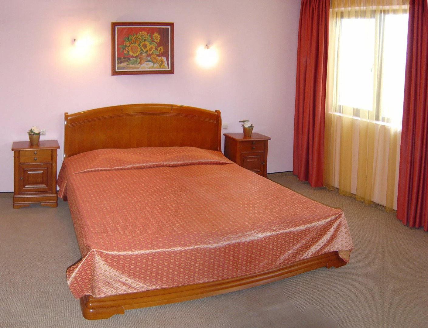 Estreya Palace & Residence