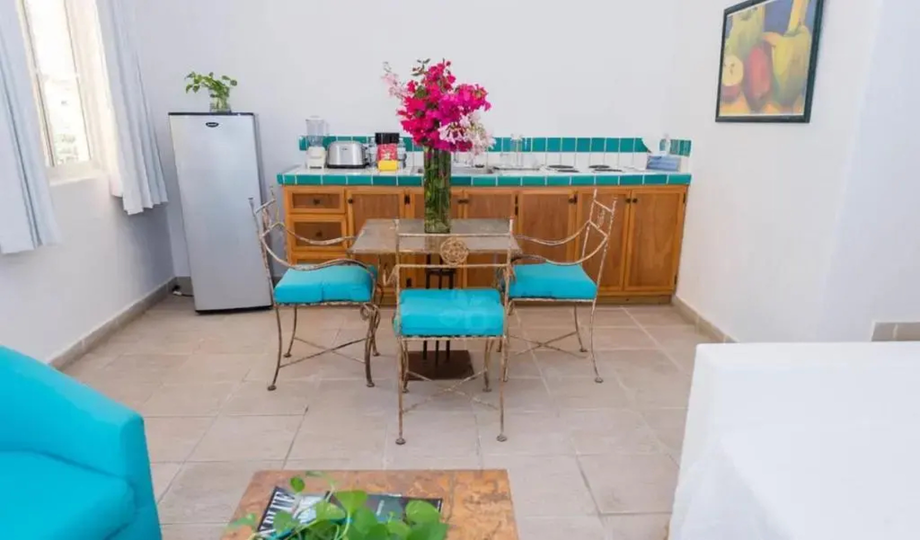 El Encanto Inn