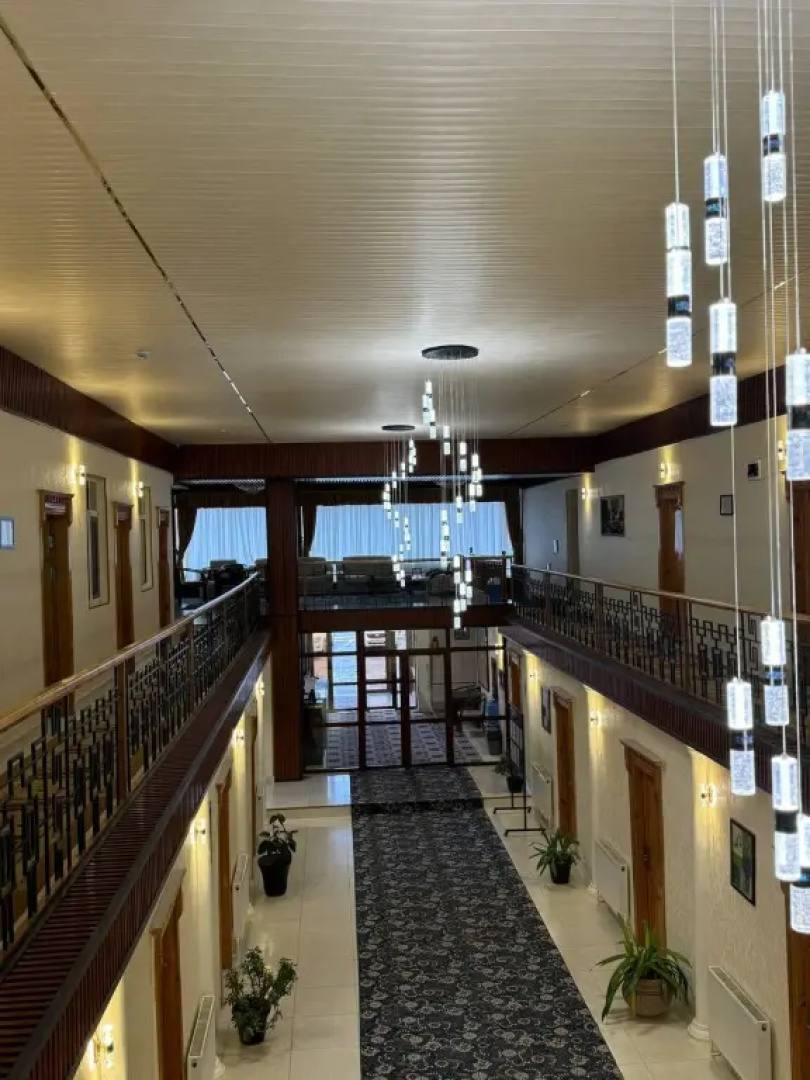Karvonsaroy Hotel