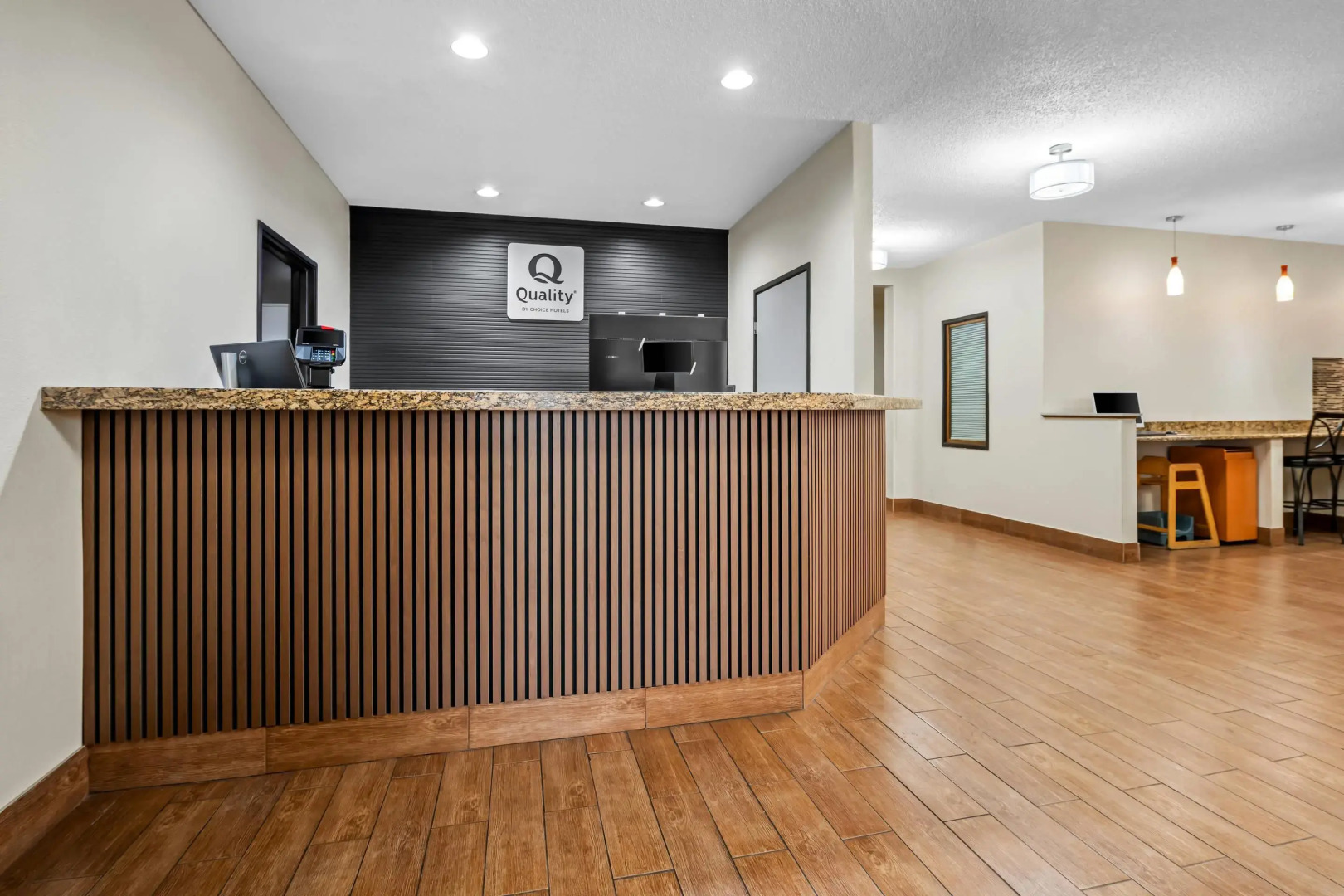 Quality Inn Dubuque on Hwy 20