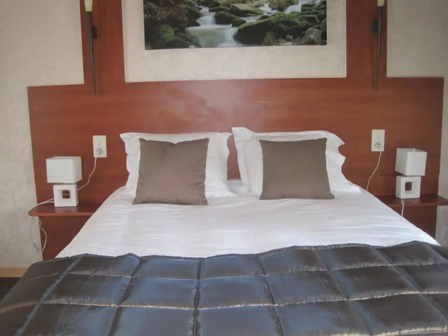 Hotel Restaurant  Rive Gauche