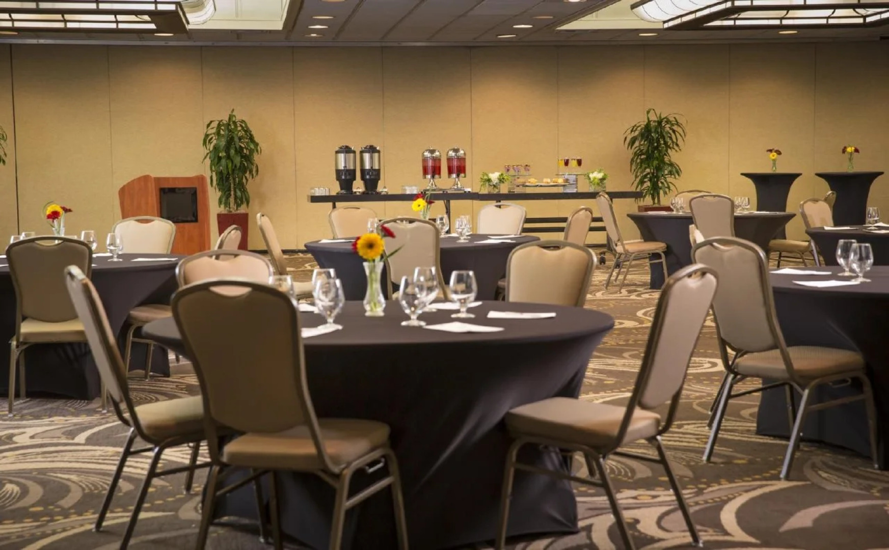 Hotel RL Salt Lake City