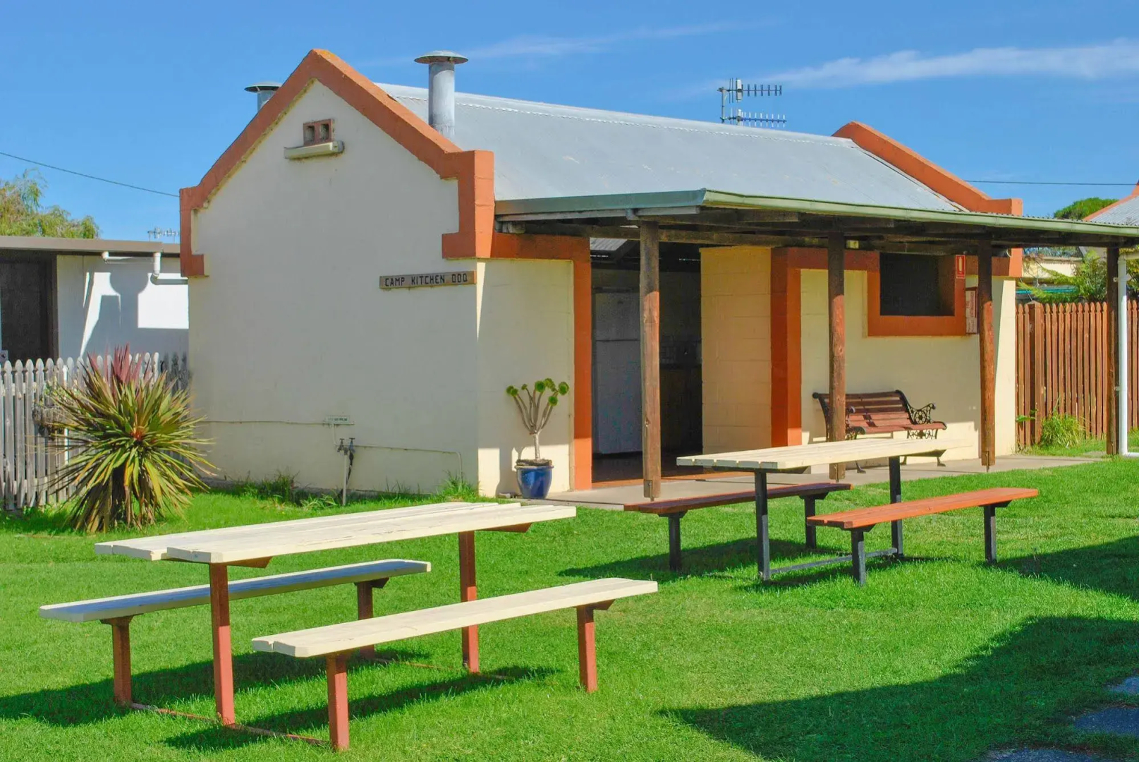 Swansea Holiday Park