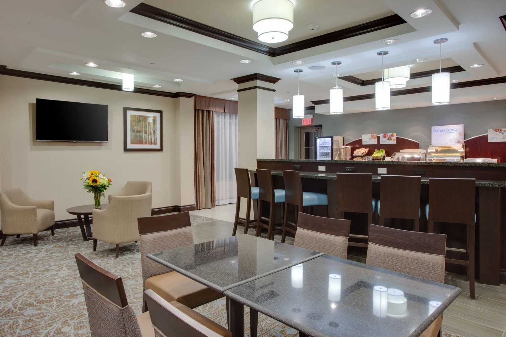 Holiday Inn Express & Suites Ottawa East - Orleans by IHG