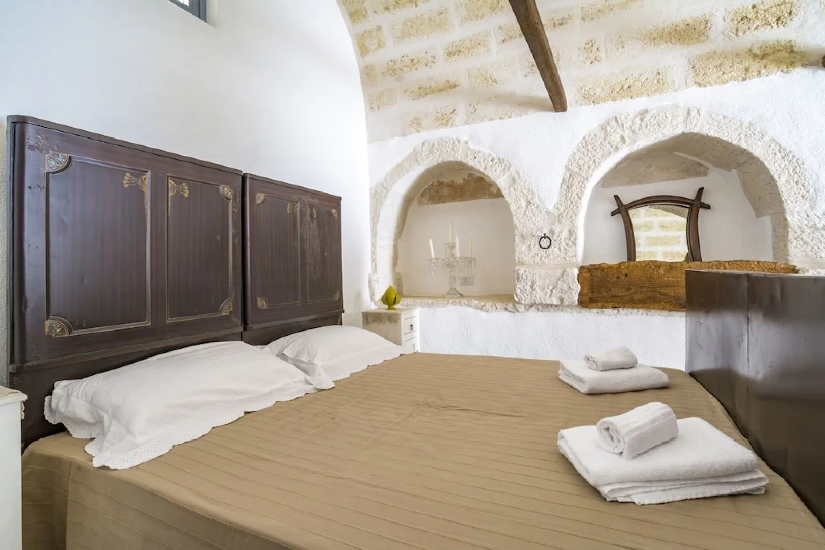 Don Diego, Trulli Villa with pool