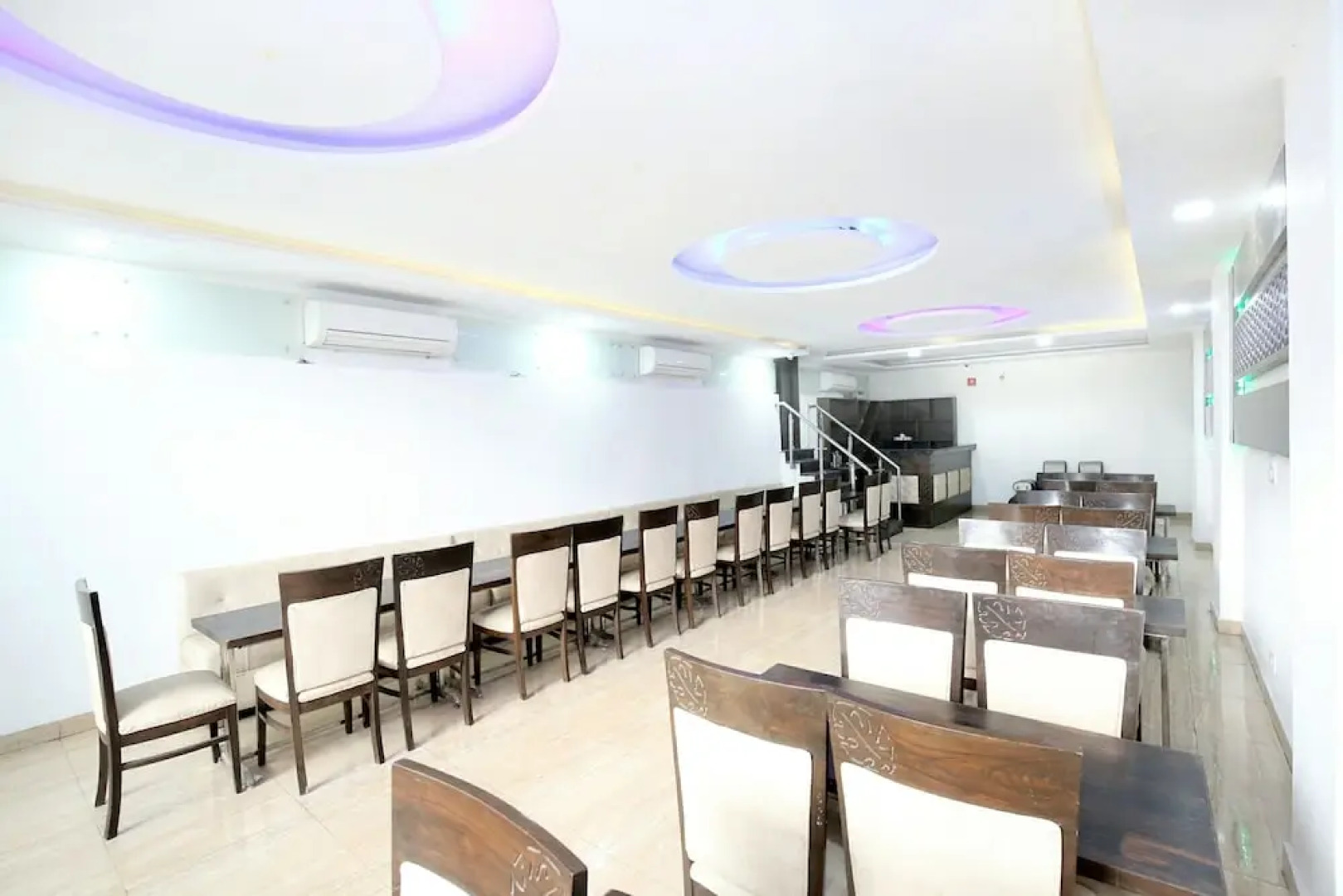 Capital O 10540 Hotel JD Residency