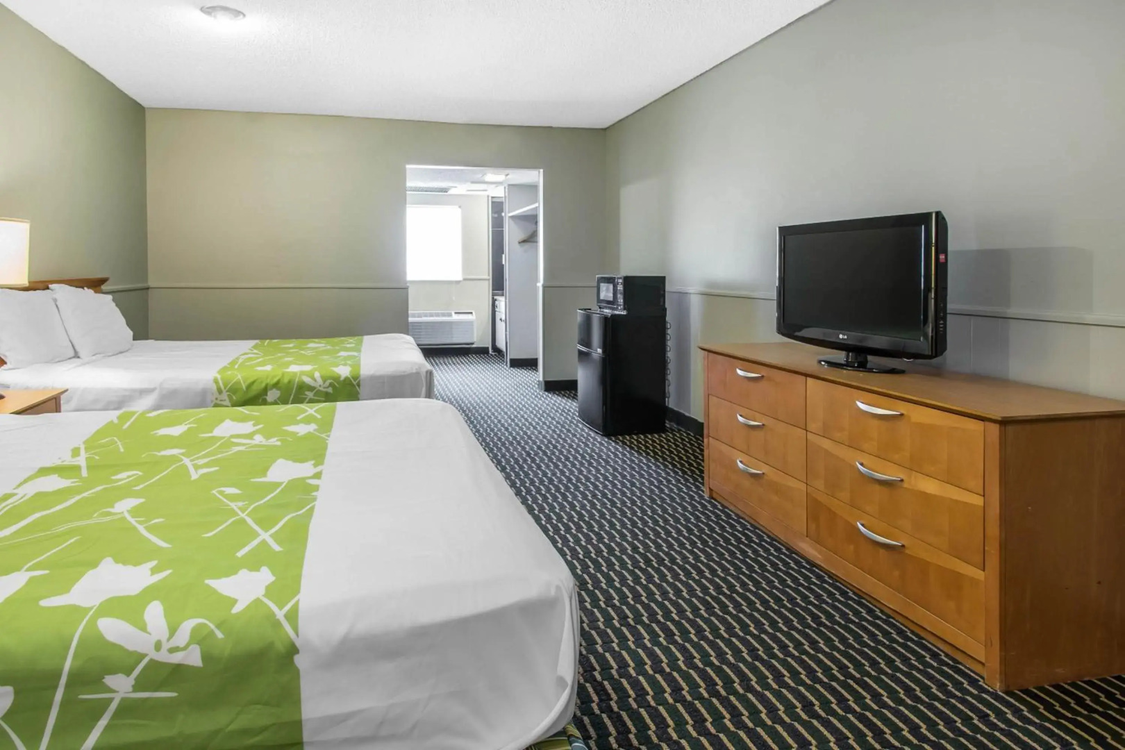 Rodeway Inn & Suites Winter Haven Chain Of Lakes