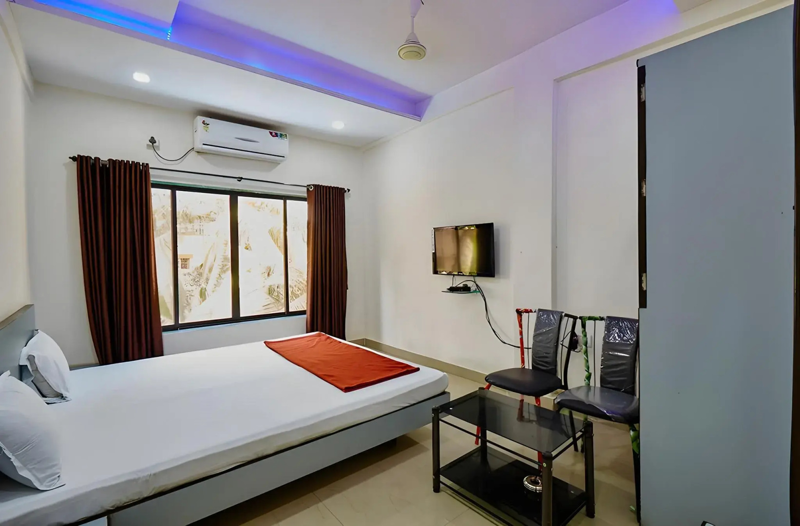 Hotel Galaxy's Vaibhav