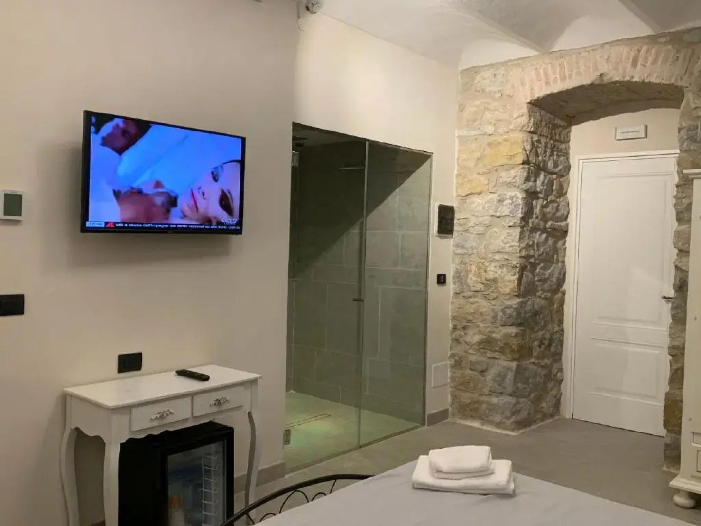 Spa & Wellness by Des Anglais " Ingresso SPA gratuito"